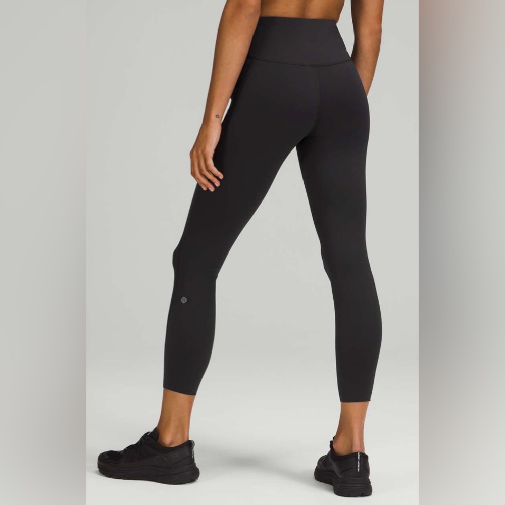 NWT Lululemon Base Pace High Rise Tights Leggings 25” Black Size 8